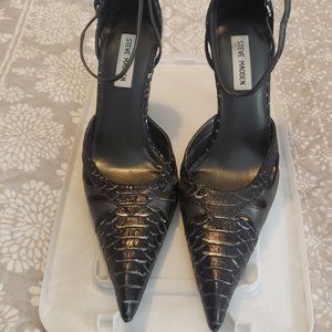 Steve Madden Baracuda Heel 9